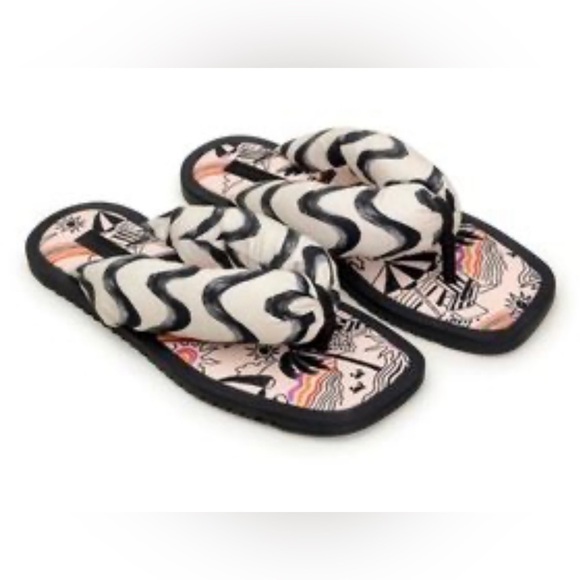Farm Rio Stripes Puffy Flip Flop Sandals—Comfy & Beautiful!New Without Box—7